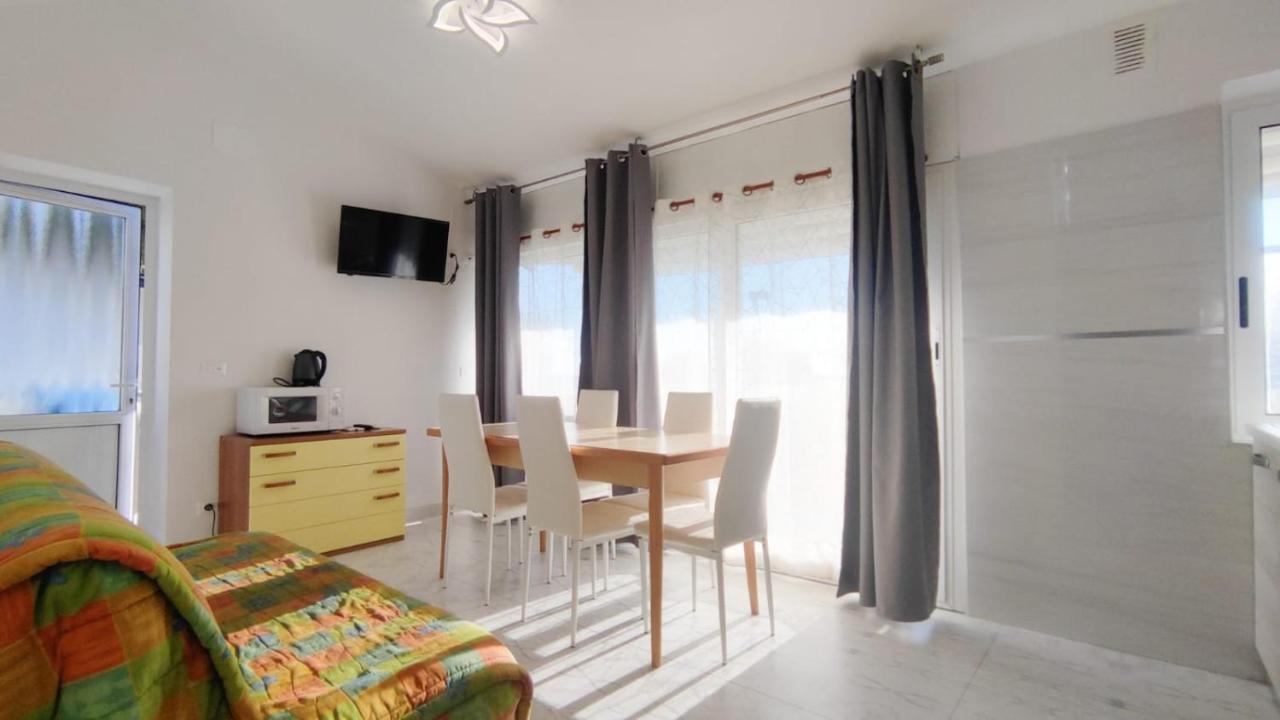 Villa Miami Бибионе Экстерьер фото